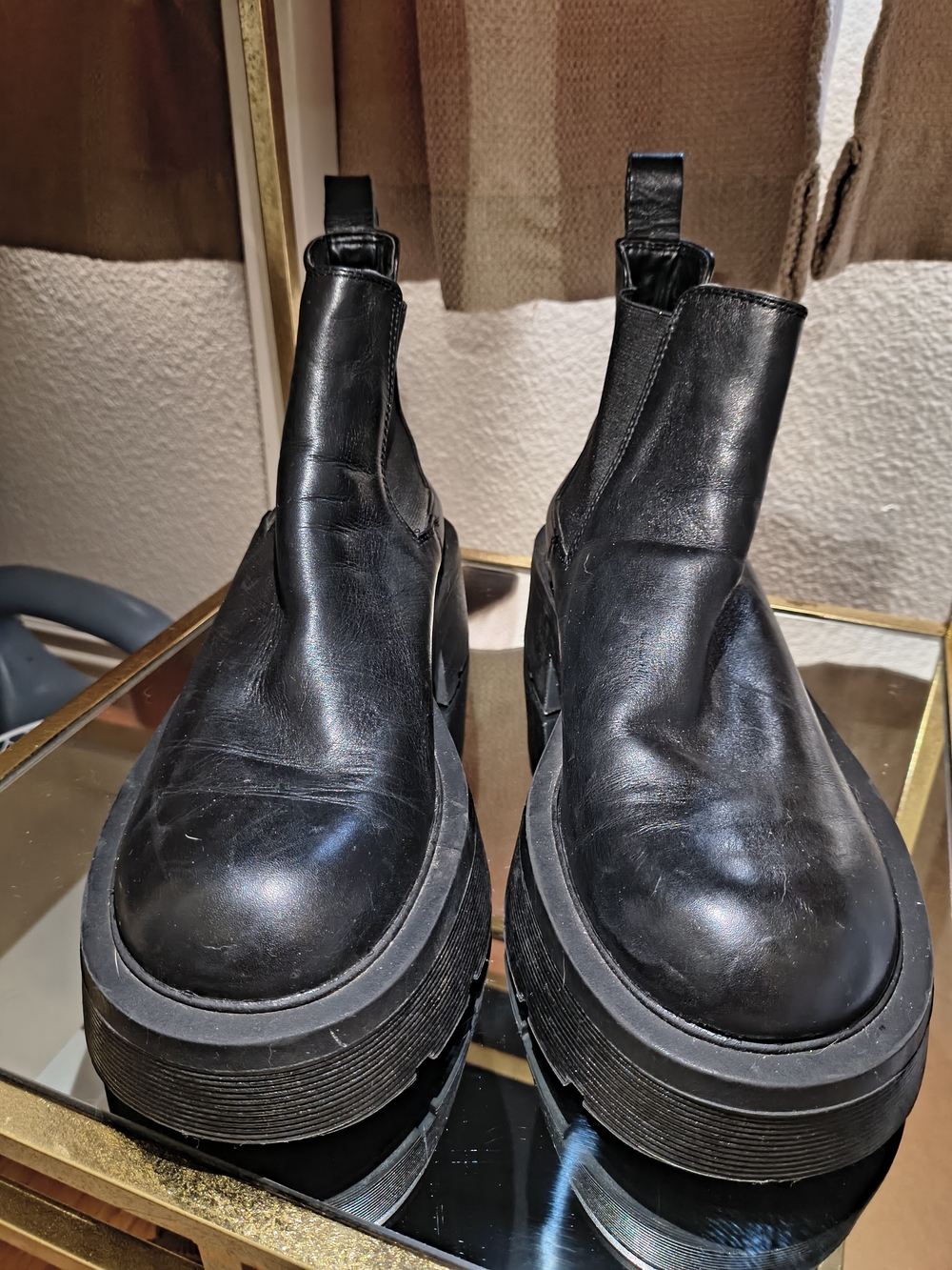 Womens Black Leather Chelsea Boots - Platform Sole